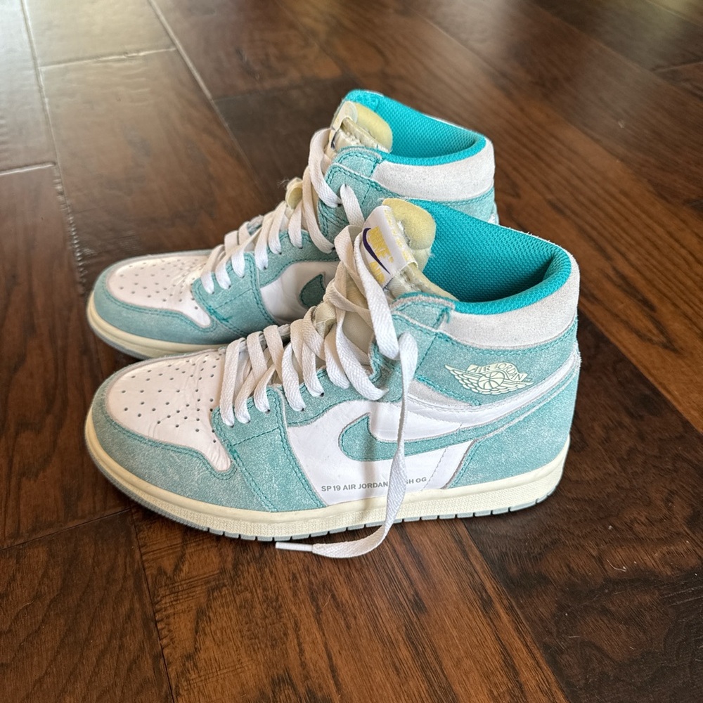 Jordan 1 Retro High OG ‘Turbo Green’